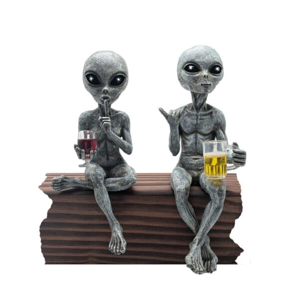 Alien Invasion™ - “Party Alien” Wine Drinking Female and Beer Drinking Male Ledge Lounger 10 Inch H Funny Home or Garden Alien Statue Set - Alien Gray